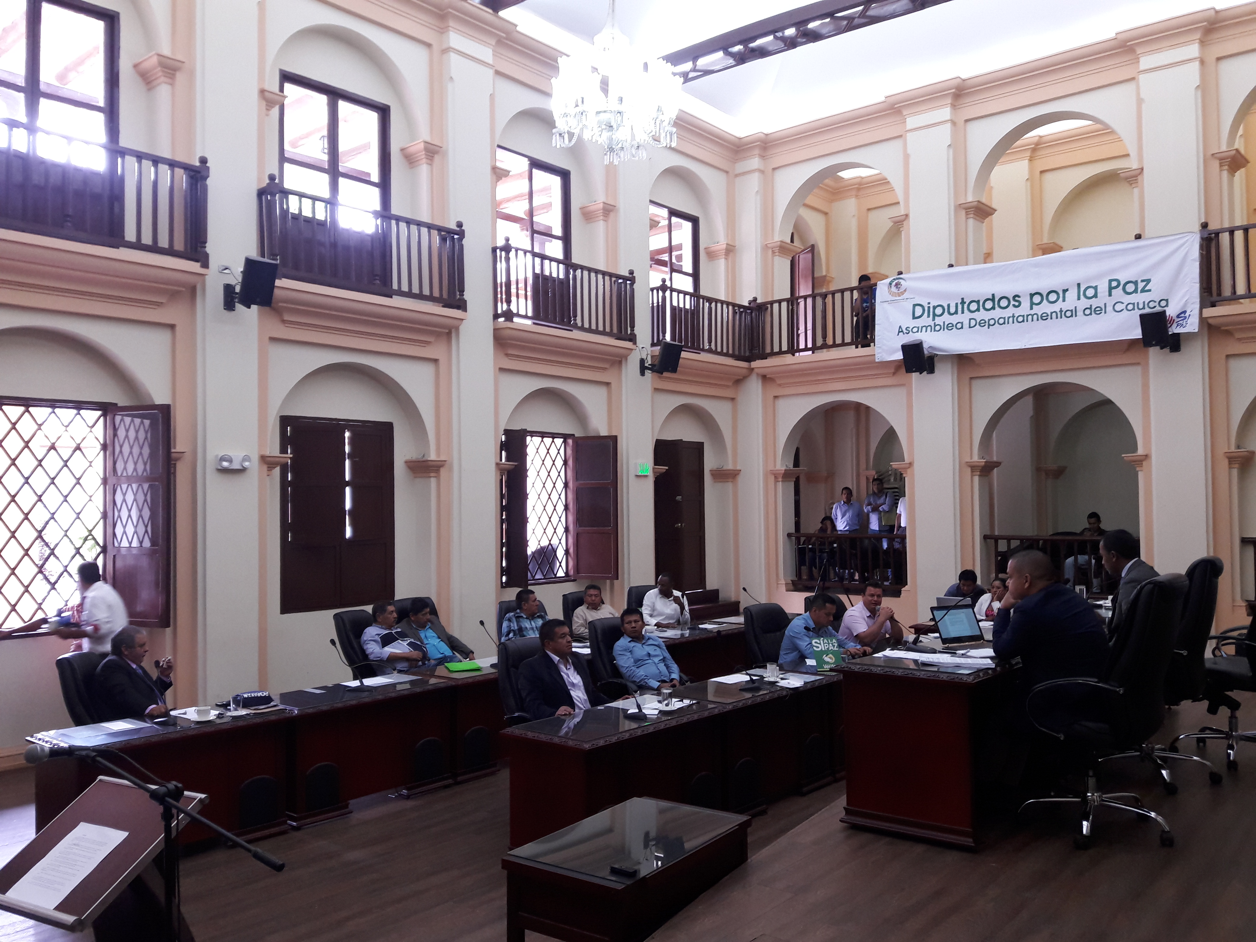 SESION HISTORICA SOBRE TEMAS DE PAZ EN LA DUMA