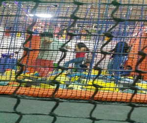 GRAVITY ZERO un lugar donde hay motivos para vivir Brincando