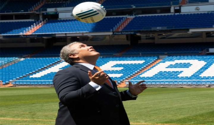 Duque visitó las instalaciones del Santiago Bernabéu