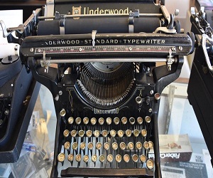 Este Jueves se Recitó el Verso Mientras en la Panamericana Caucana el Paro Mantiene en Ascuas a Popayán