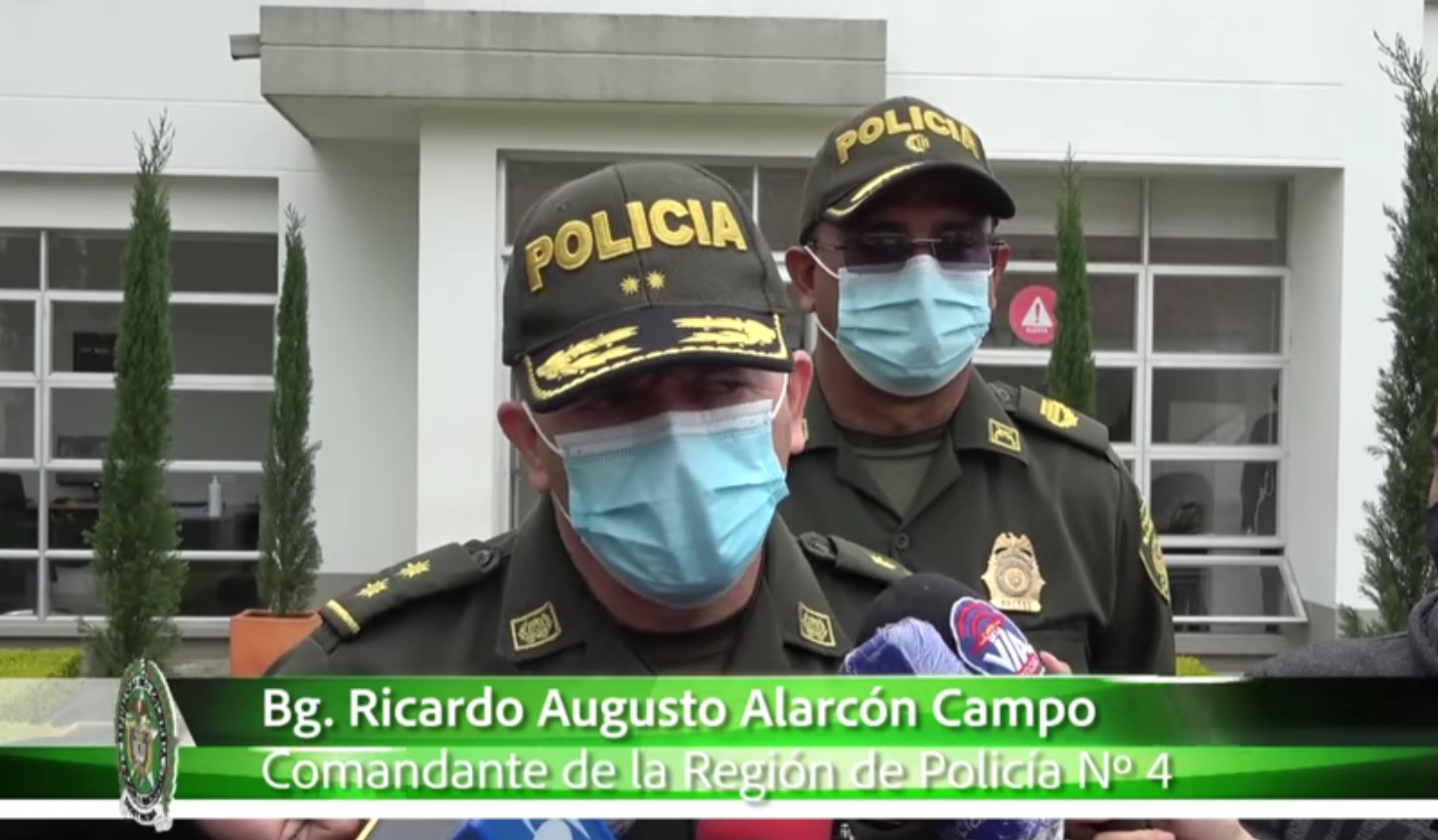 Los delincuentes están de PASEO, a tal punto, que se roban hasta los útiles de ASEO.