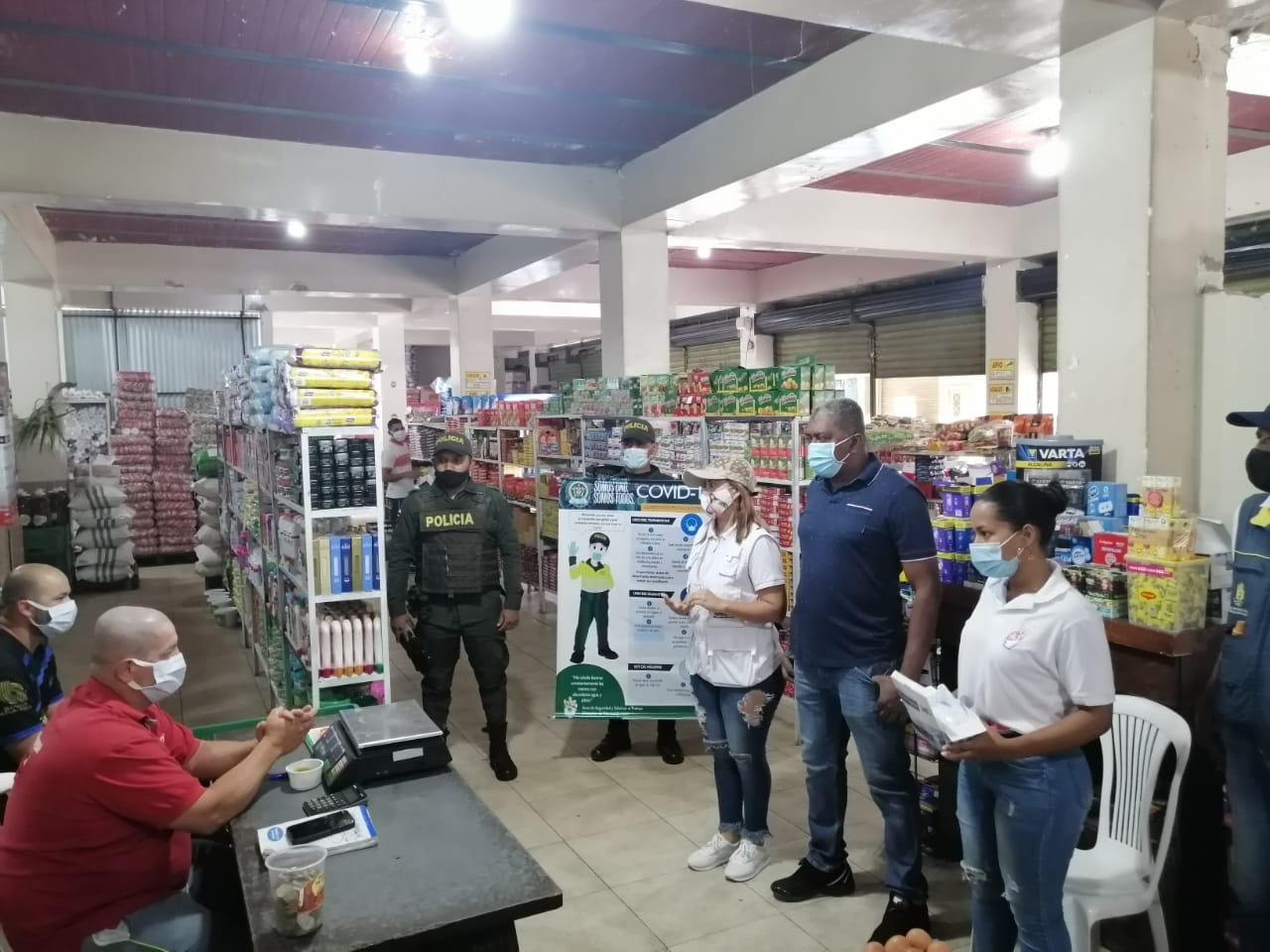 Policia Nacional en el Cauca adelantan actividades de sensibilización y de control para mitigar el contagio del COVID-19