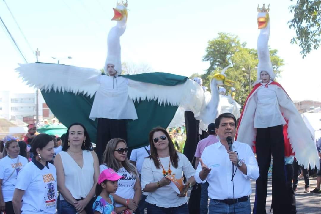 “No seas como la mayoría, que se mueren esperando su oportunidad y se pasan la vida diciendo: “es que no me ha llegado la mía.”