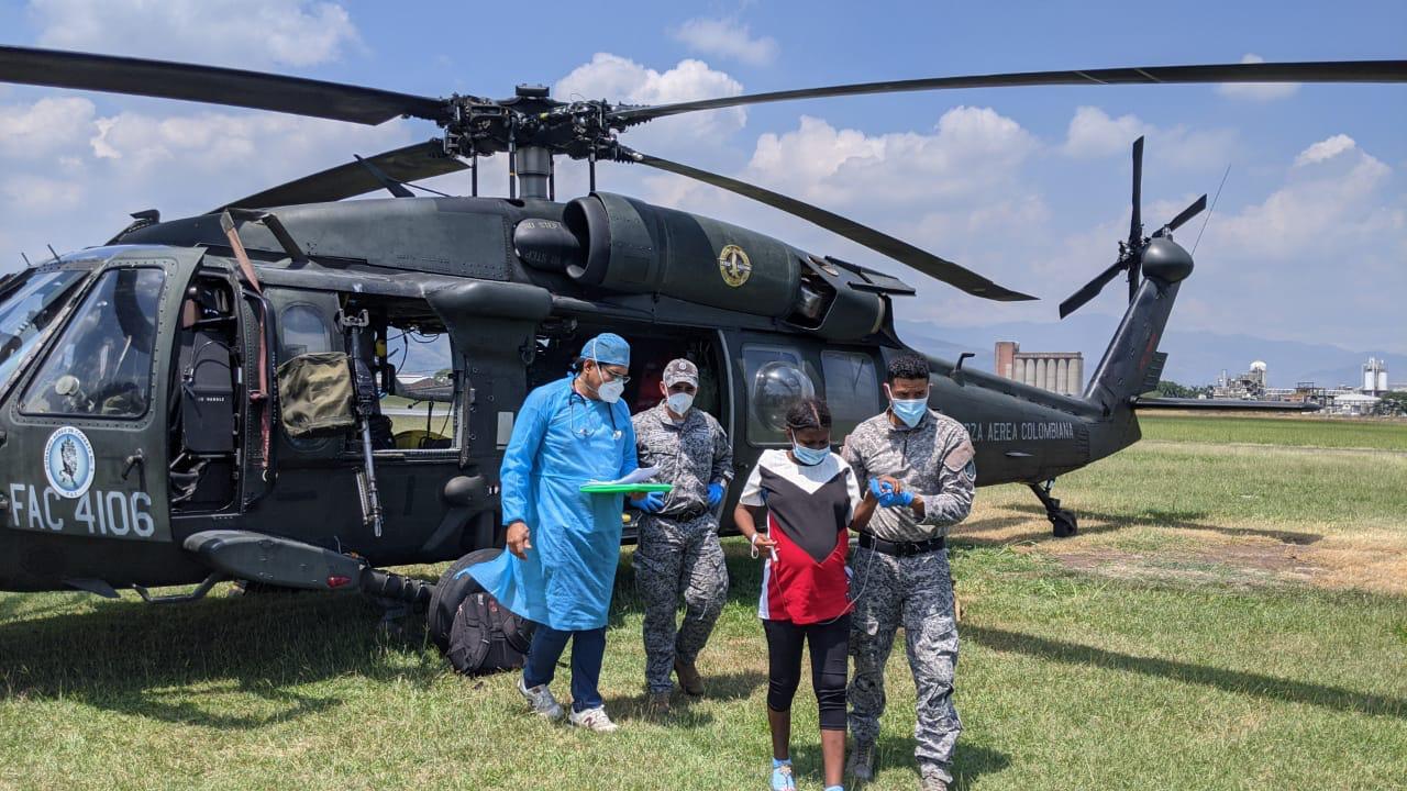 Joven con 40 semanas de gestión es trasladada en Helicóptero Ángel