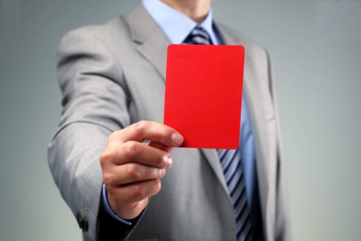 “TARJETA ROJA AL TRAIDOR”, REVANCHISMO POLITIQUERO LA VERDAD DE LA REVOCATORIA