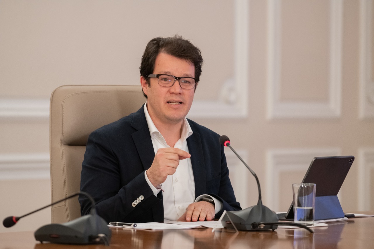 Perfil del nuevo Director del DAPRE, Víctor Muñoz