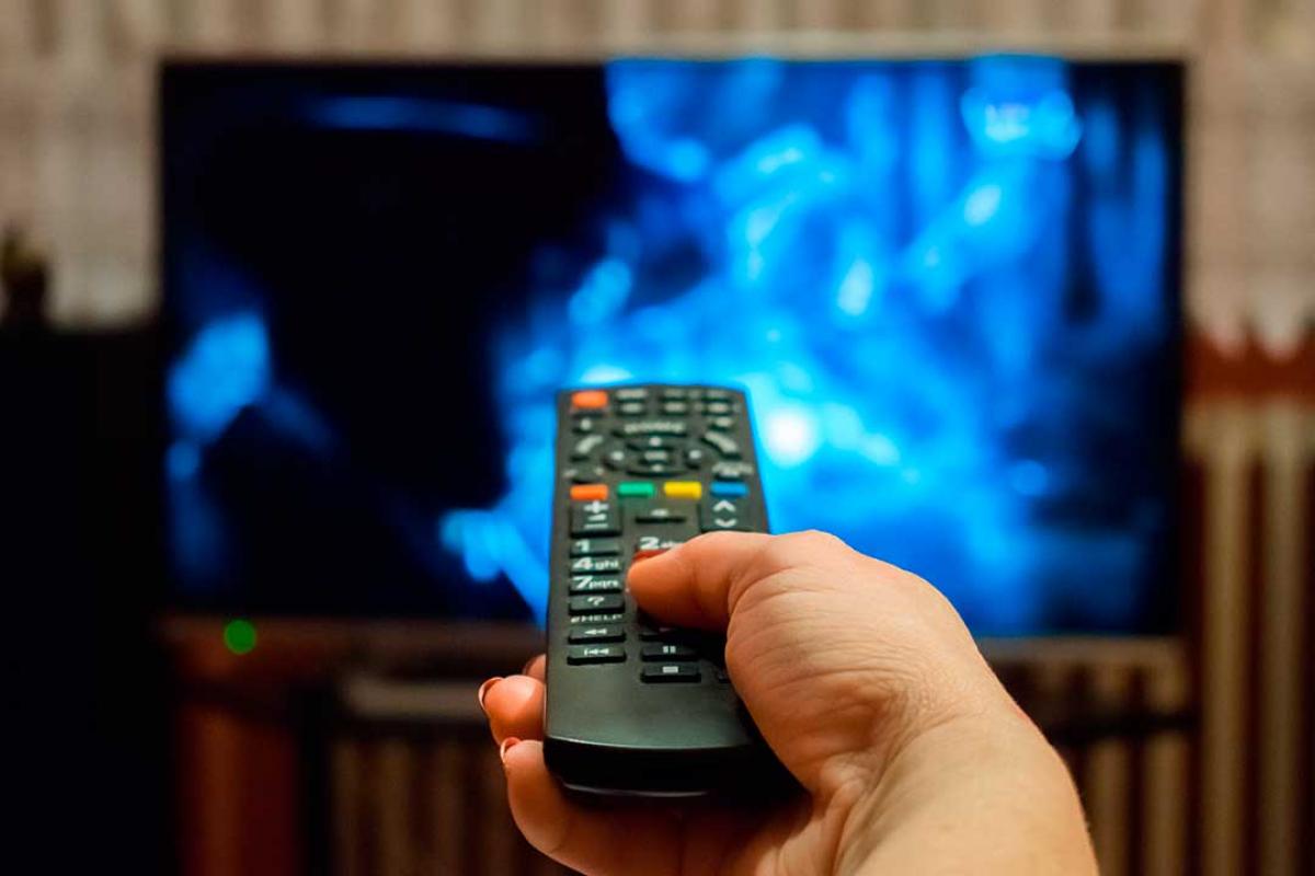 En 2020 los ingresos del servicio de televisión por suscripción superaron los tres billones de pesos