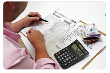 LAS PROTESTAS EL FLORERO DE LLORENTE PARA TEMAS ELECTORALES