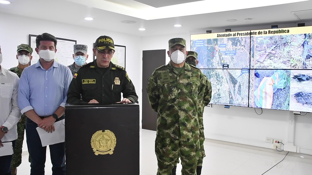 Policía halla fusiles y vainillas que tendrían relación con atentado contra Presidente