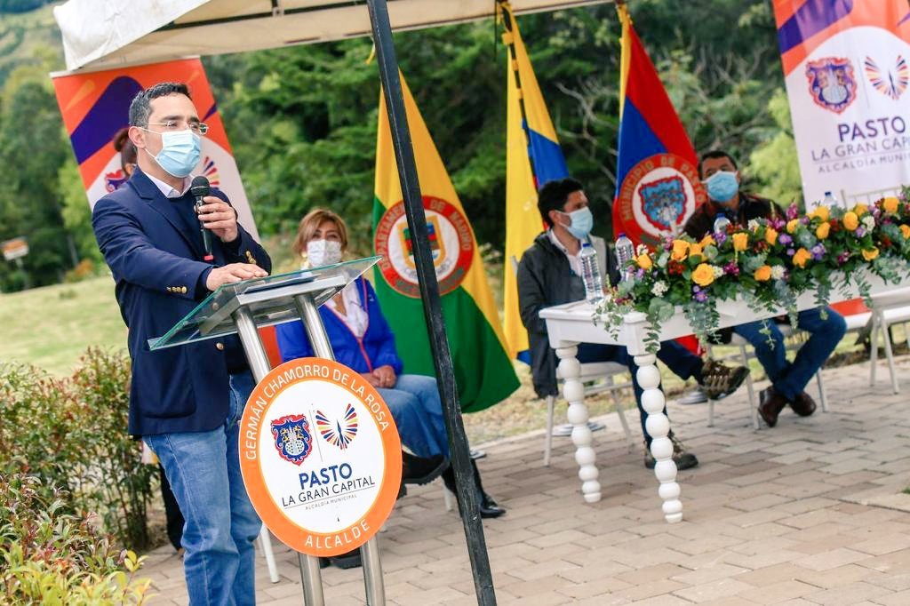 ANTE EL VICEMINISTRO DEL MINISTERIO DE AMBIENTE Y DESARROLLO SOSTENIBLE, ALCALDE OFICIALIZÓ EL INGRESO DE PASTO COMO UNA BIODIVERCIUDAD Y PRESENTÓ LA ESTRATEGIA SEMBRANDO CAPITAL