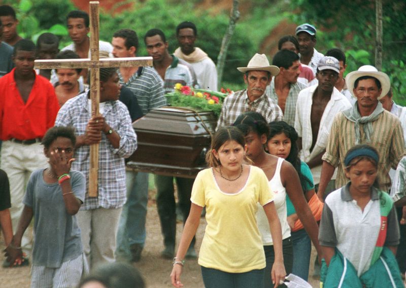 Enluta de nuevo a una comunidad indígena , el asesinato de un comunero