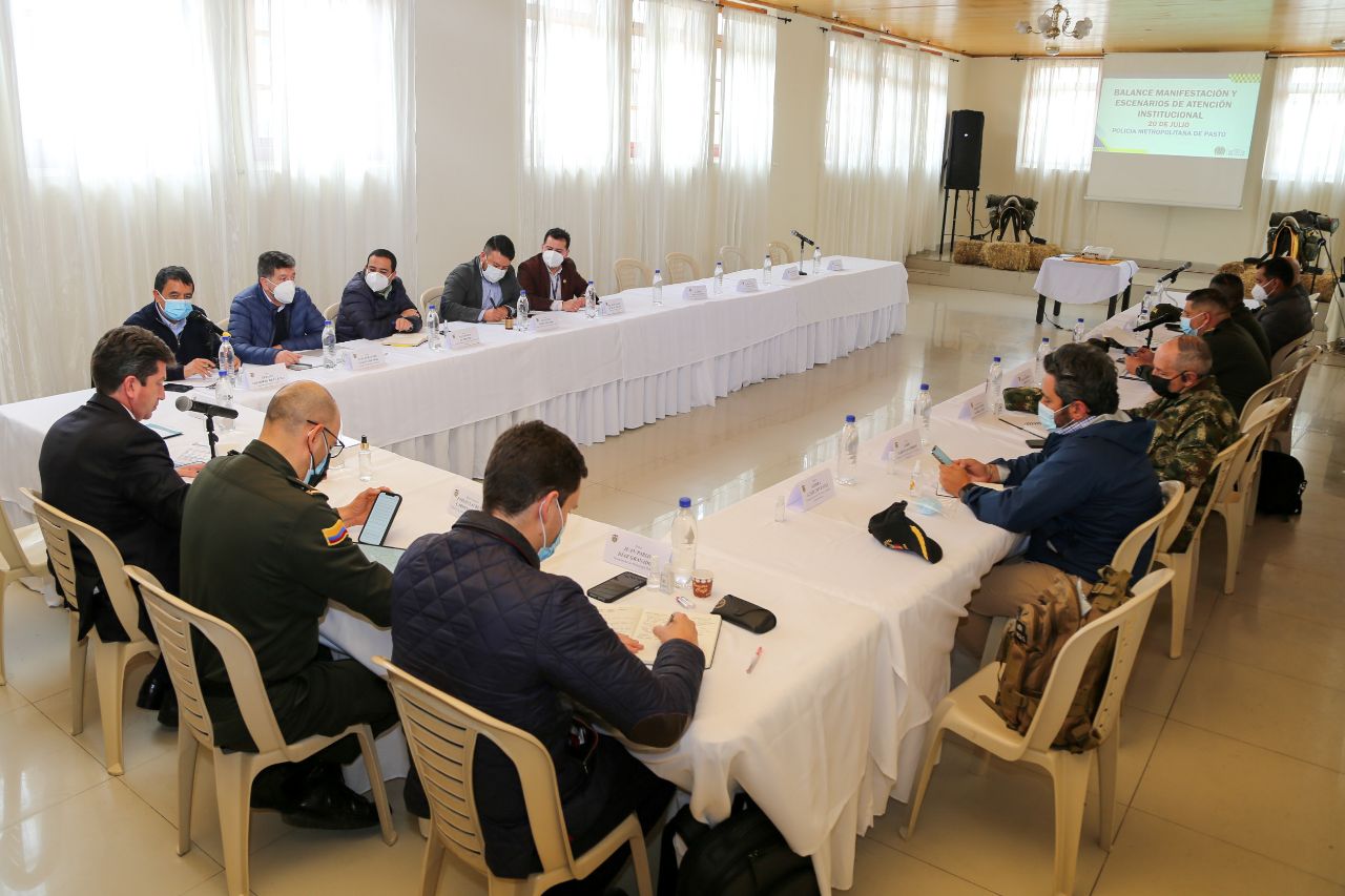ALCALDE GERMÁN CHAMORRO DE LA ROSA PARTICIPÓ DE CONSEJO DE SEGURIDAD EN IPIALES