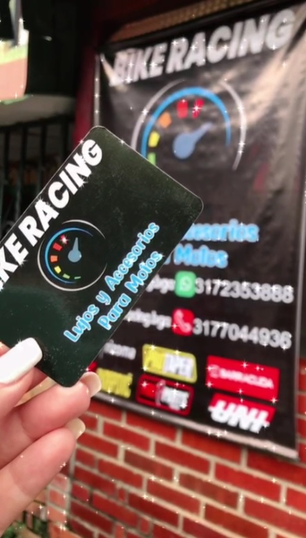 Sólo necesitas un dispositivo electrónico con conexión a internet para que conozcas los productos que ofrecen para tu Motocicleta Bikeracing.bga