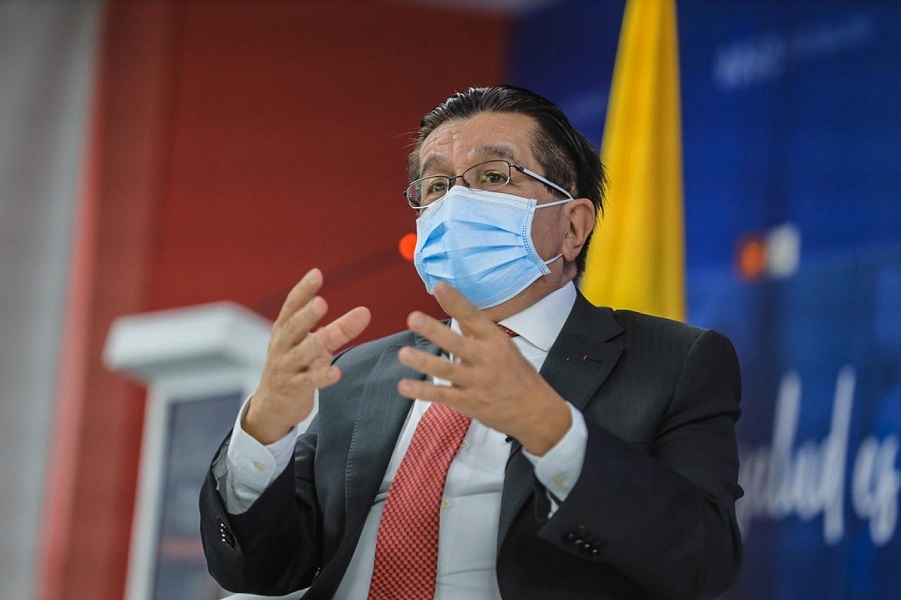 El ministro Fernando Ruiz Gómez participó del lanzamiento de la empresa VaxThera, que le apunta a la producción de vacunas en Colombia.