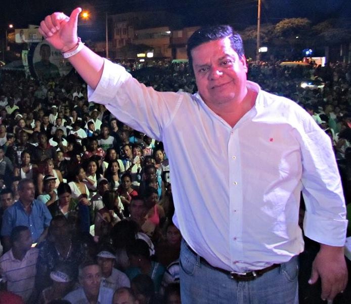 Felipe Muñoz sin temor ninguno lanzó su candidatura al Senado de la Republica para elecciones de 2022