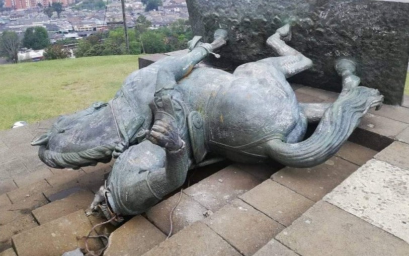 Los responsables de vandalizar bienes culturales del Estado, como el Monumento del Morro serán buscados por las autoridades.