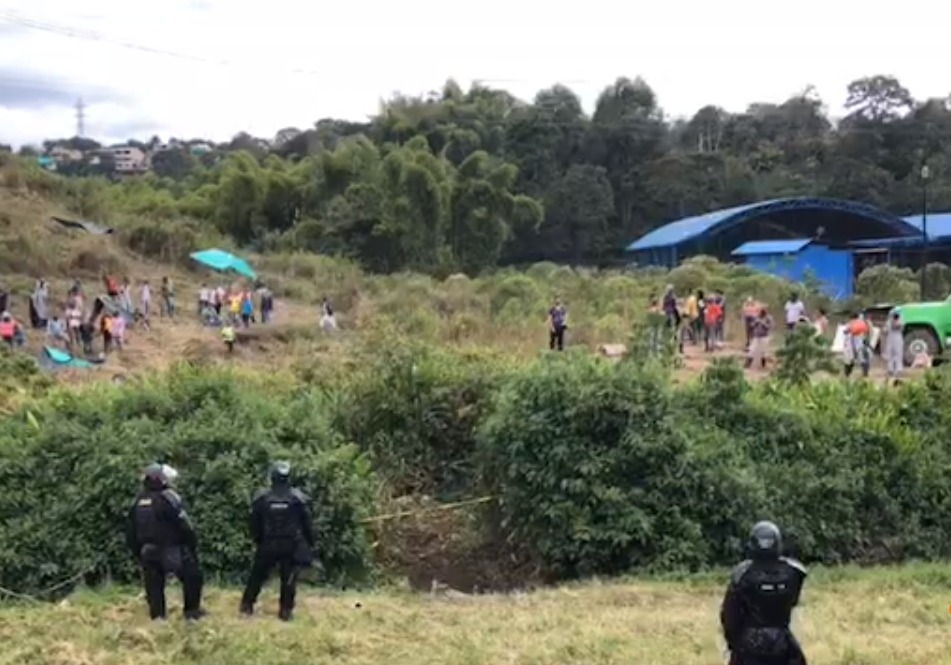 Invasores de Tierras en Popayán son los Verdaderos Victimarios que tiene  el Derecho a amordazar la legalidad  y el Poder Judicial se los concede