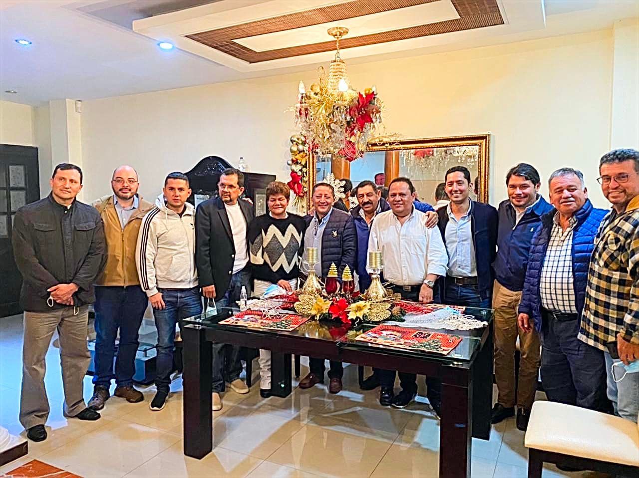 Juan Miguel Angulo confirma algo que todos saben : No solo son JUDAS sino Tambien son  los grandes Barrenderos azules