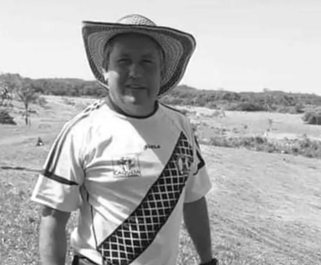 EN Caquetá docente se encontraba dictando clases, cuando fue raptado por hombres armados y asesinado a un kilómetro del plantel educativo.