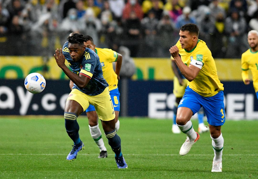 Colombia perdió 1-0 ante Brasil que complica la clasificación a Catar