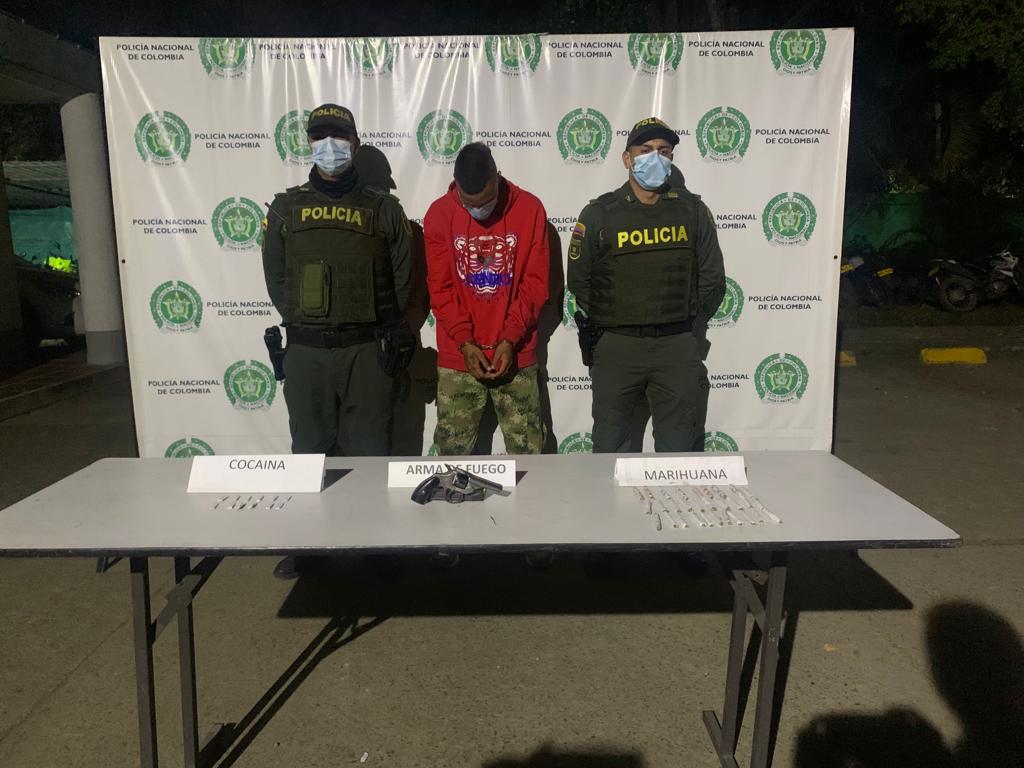 CAPTURADO AL MOMENTO DE PORTAR UN ARMA DE FUEGO ILEGAL EN SANTANDER DE QUILICHAO