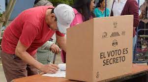 NO !!, Permitas ser Descalificado o Perseguido por su Voto , TU !! Tienes Derecho a Elegir al que Quieras