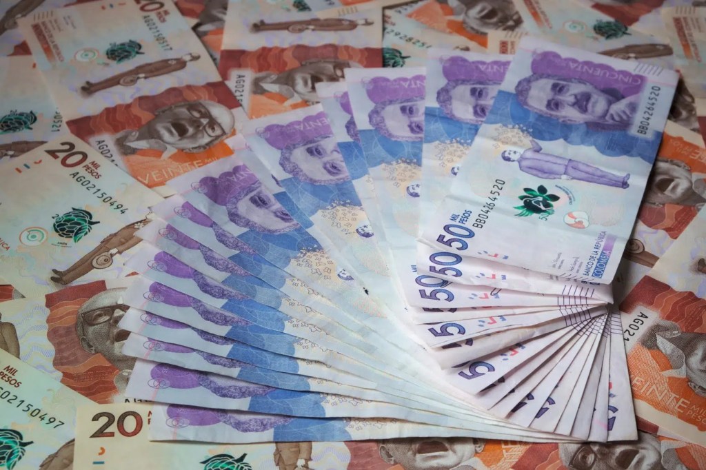 De donde viene la Platica , los Precandidatos y Candidatos no Reportan sus Gastos de Campaña…