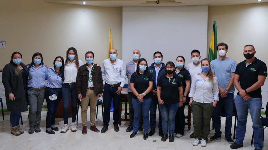 Con articulación de la Unión Europea y Ministerio de Ambiente, la CRC fortalece empresas forestales y negocios verdes.