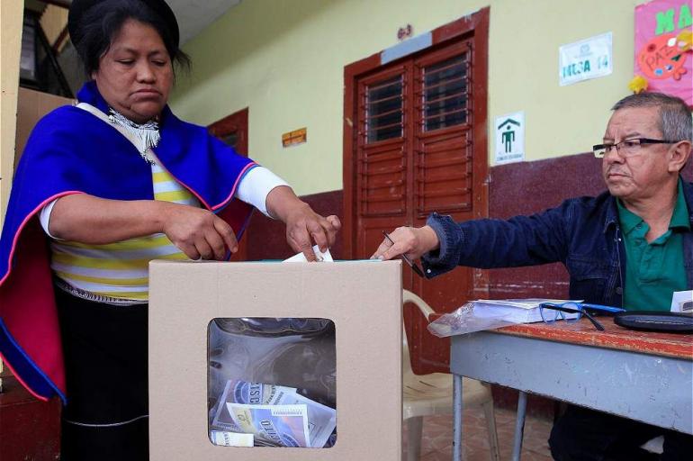 LOS PATOJOS VERDADEROS AGUANTADORES DE TODO LO QUE PASA Y AHORA VOTARON POR AQUELLOS  QUE LES BLOQUEAN  LA VIAS