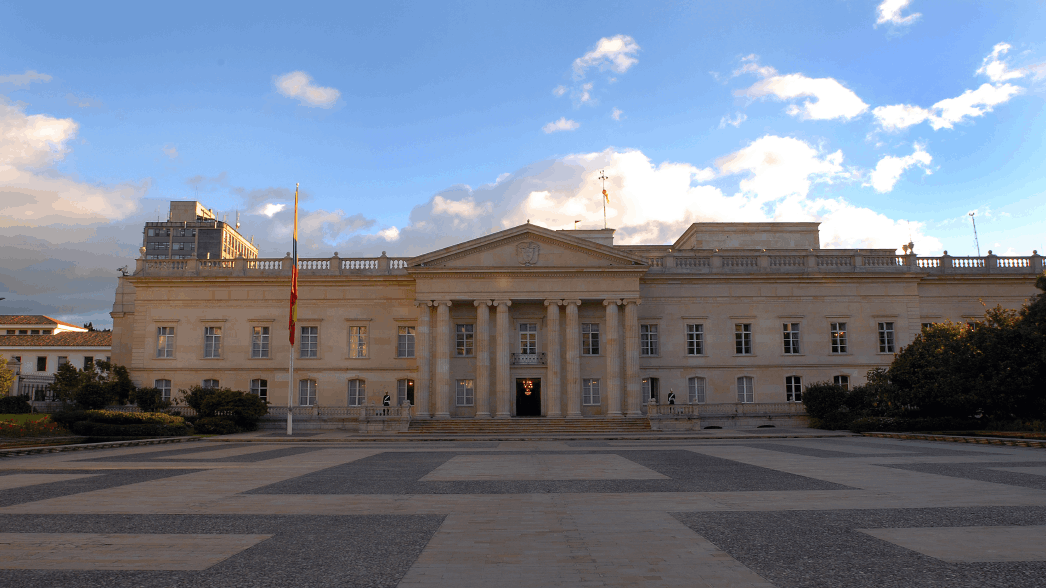 Las coaliciones comienzan a perfilarse, Apenas comienza el reacomodo