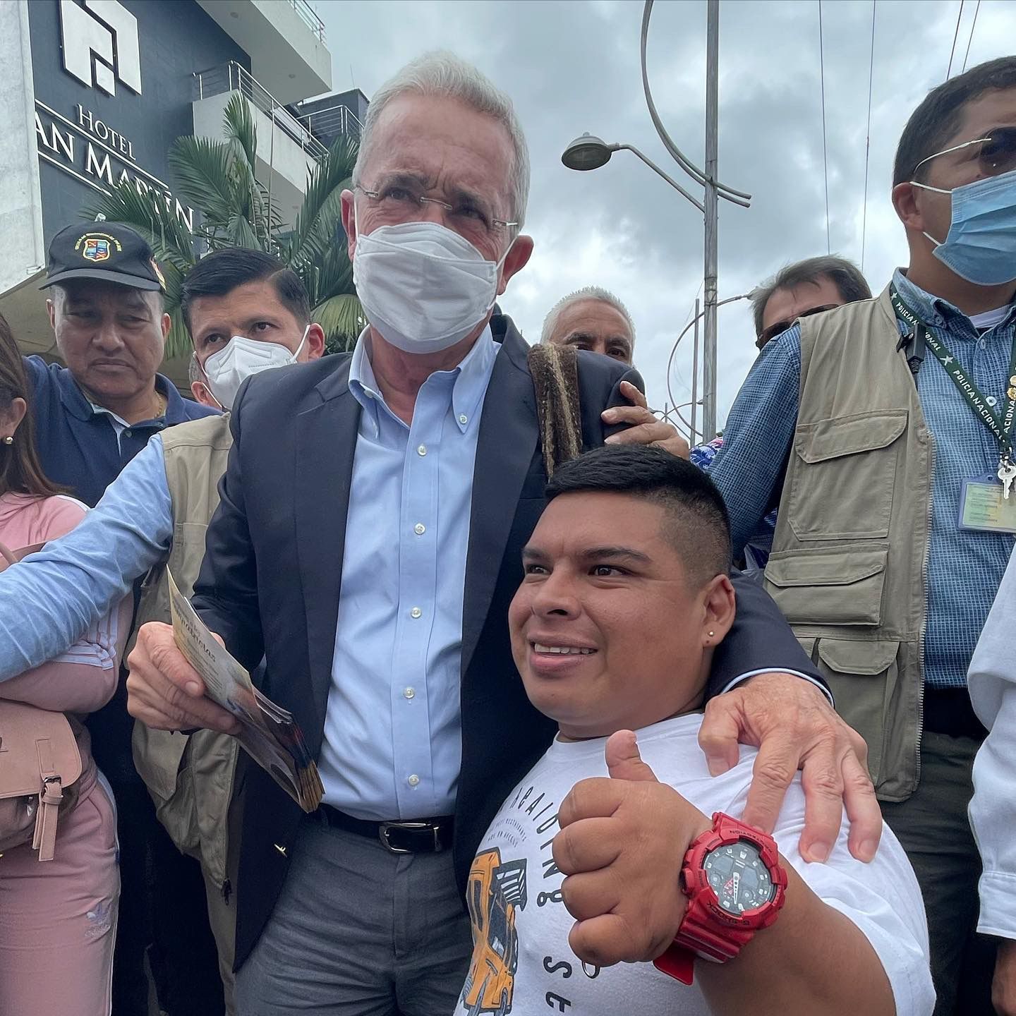 Presidente Uribe Compartio con los Payaneses “Renglones a los compatriotas”