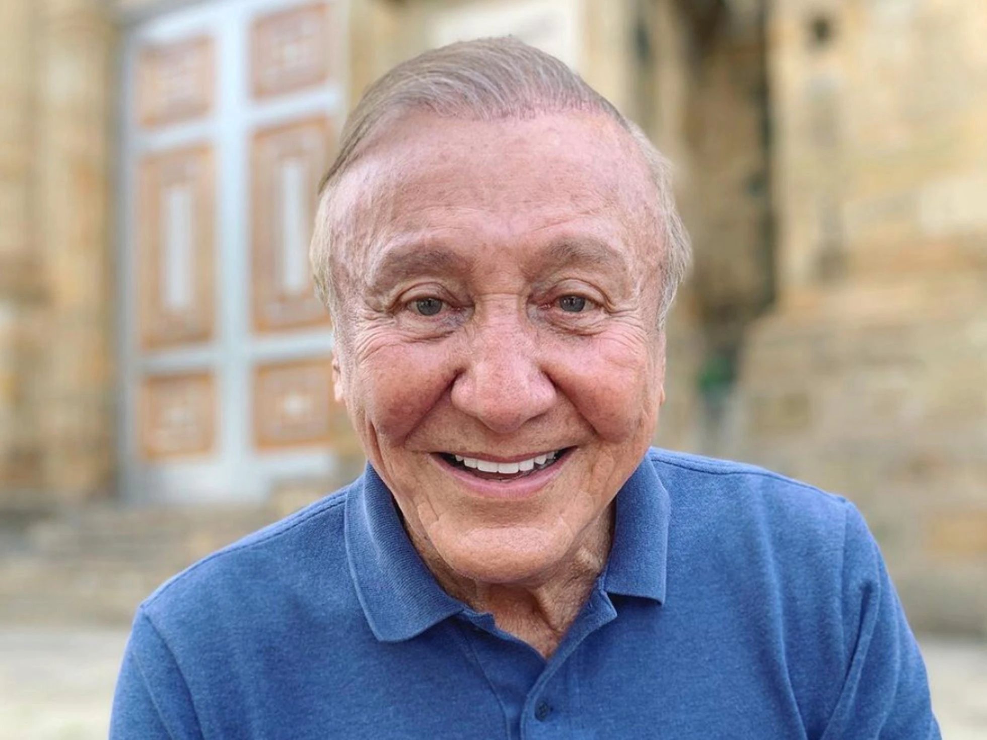 Donará Candidato Rodolfo Hernández Sueldo a familias pobres