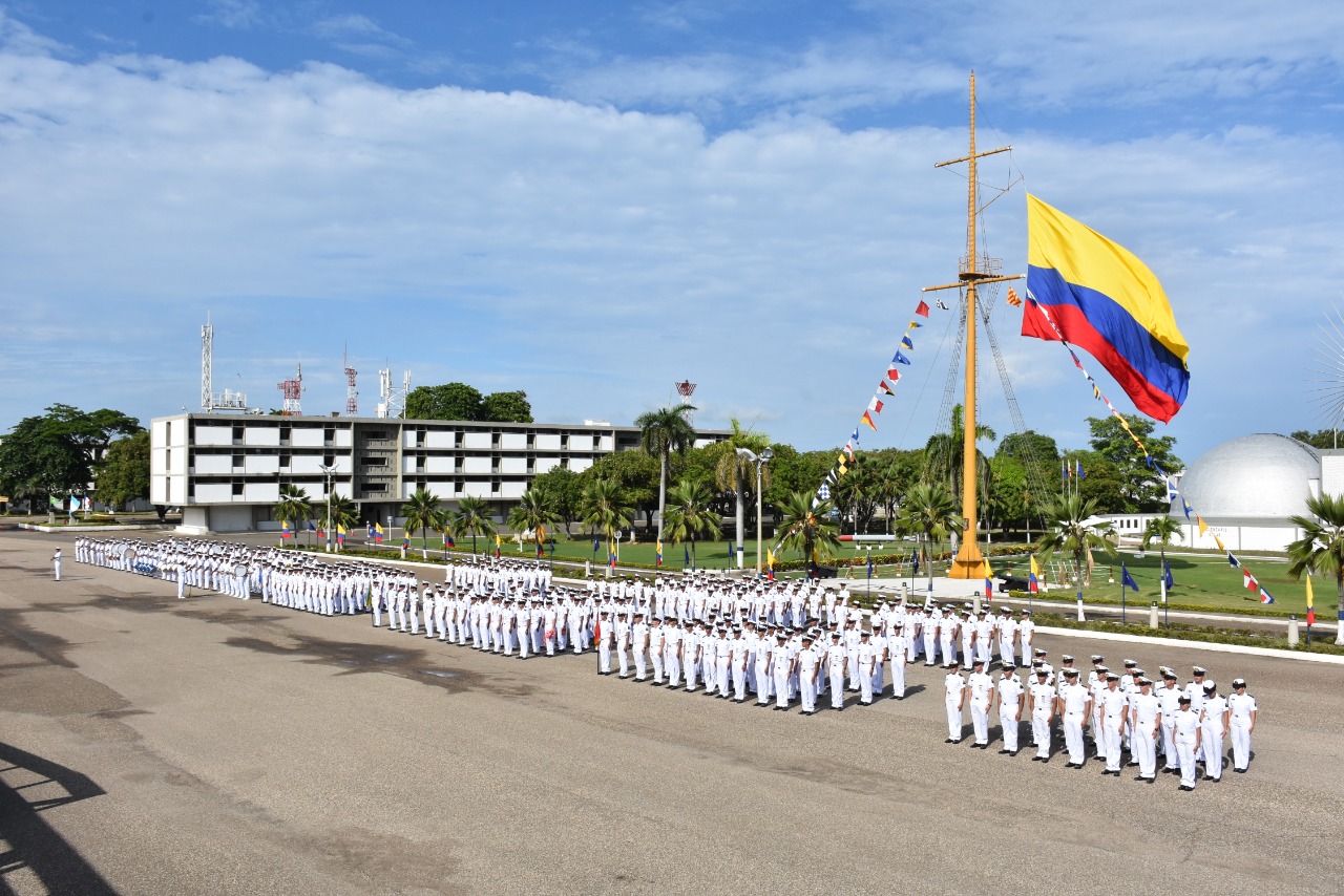 ESCUELA NAVAL DE CADETES CUMPLE 87 AÑOS FORMANDO Y CAPACITANDO PARA IMPULSAR EL PODER MARÍTIMO