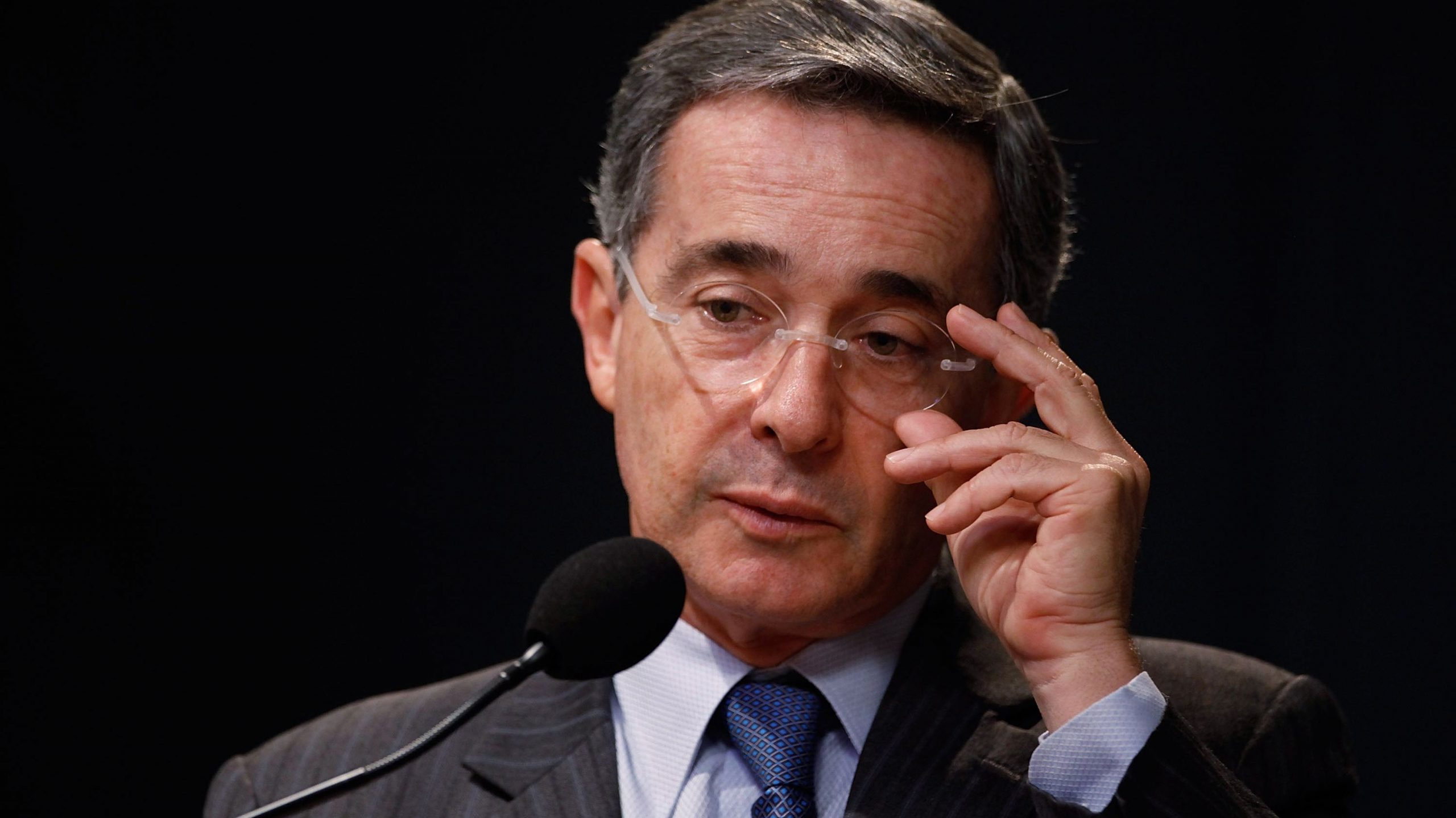 El expresidente Álvaro Uribe rindió interrogatorio la mañana de este lunes