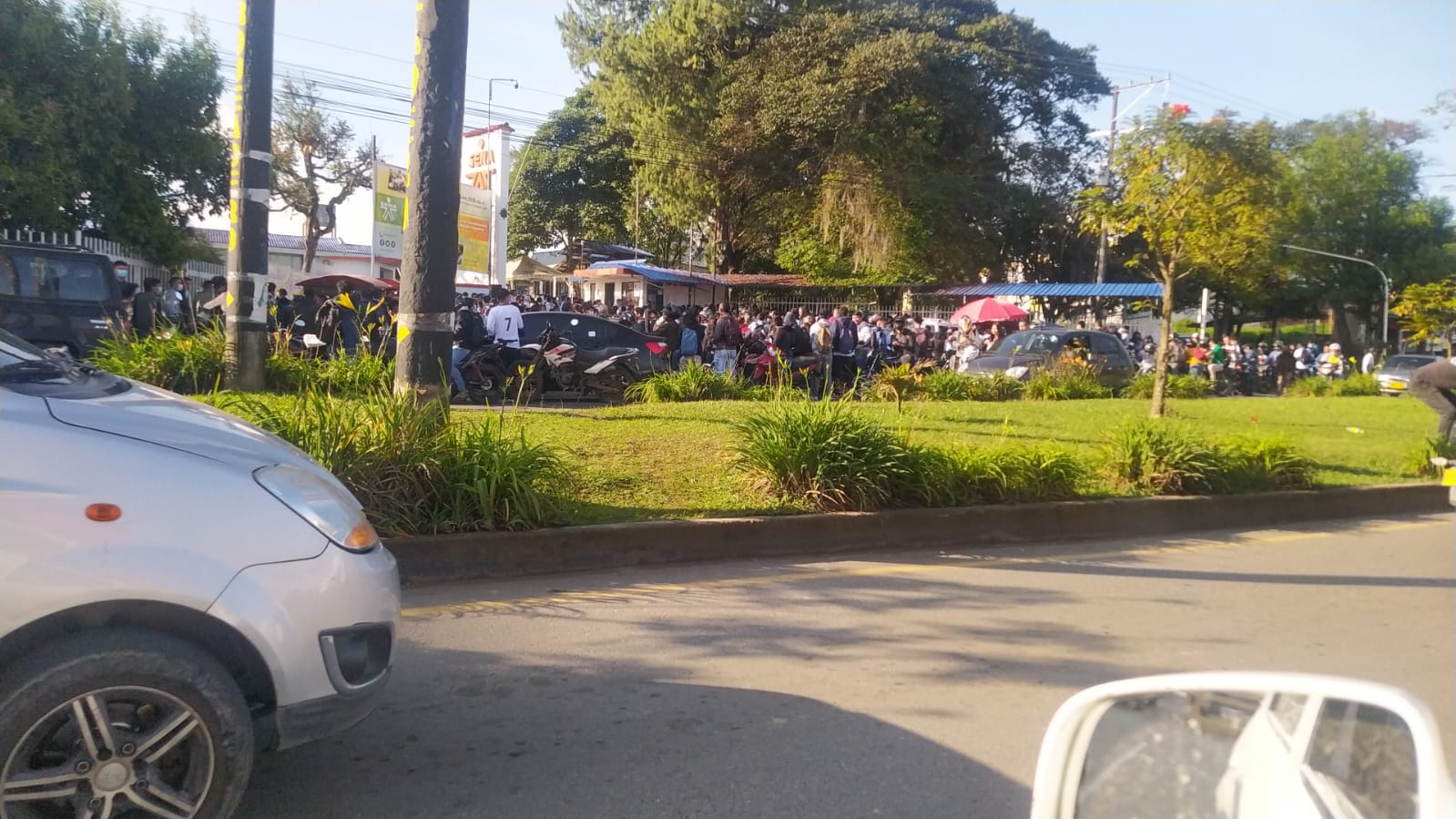 El Sena Necesita que se Califique algunos Docentes que se Sienten en su Zona de Confort olvidando que por sus Aprendices existe la Institución