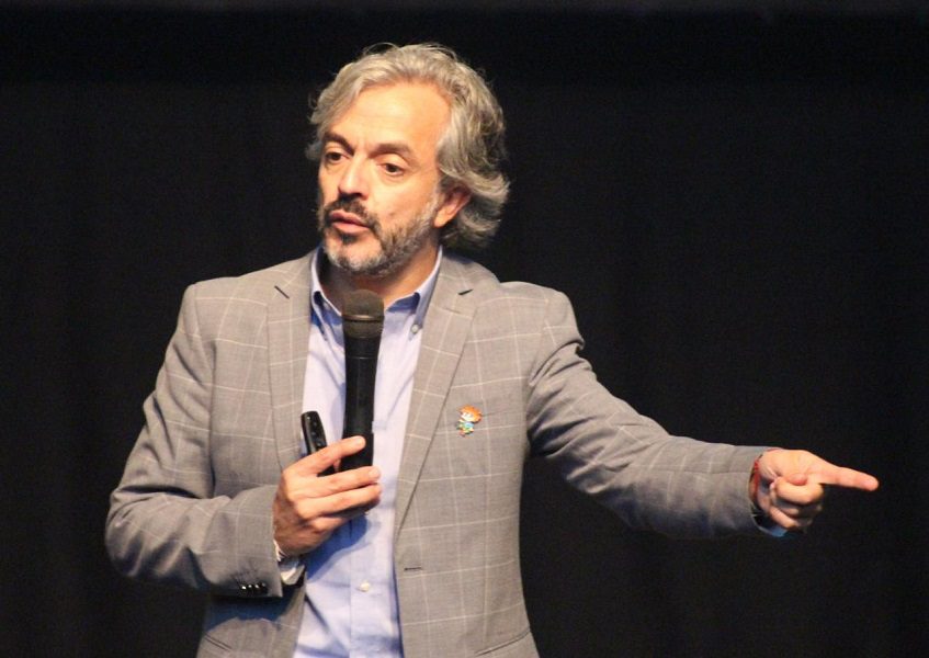 Juan Daniel Oviedo, exdirector del Dane, fue el conferencista central del III Encuentro Internacional de Ciencias de la Salud UIS y el I Congreso Internacional de Investigación Vida, Salud y Bienestar, deja una Clara Radiografia de la Salud Colombiana