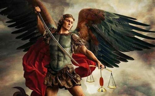 evita robo en una iglesia Arcángel Miguel