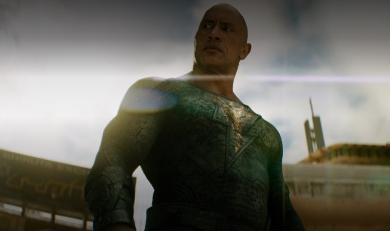 El actor publicó un video en twitter explicando lo que cree que pasó con la película.