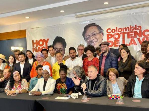 Pacto Histórico los influencers que mostraron lo fácil que es engañar al Pueblo Colombiano