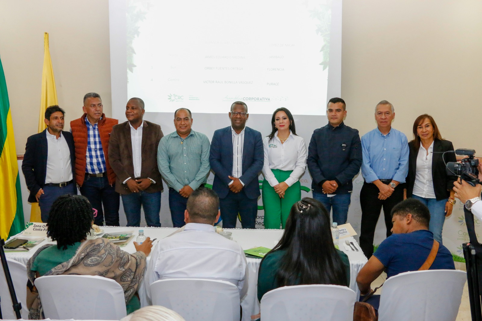 ENTRE GORDIFLAQUISTAS SE DISPUTAN LA C.R.C : OSCAR  CAMPO CASI LE QUITA NUEVOS DELEGADOS A TEMÍSTOCLES ORTEGA QUE SERVIRAN PARA LA ELECCION DE CAMBIO DE DIRECTOR QUE SE REALIZA EN POCOS MESES