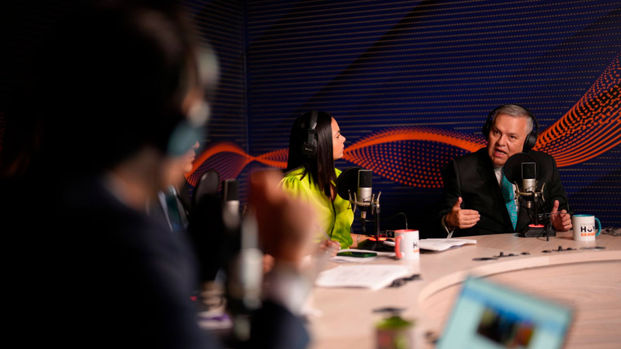 Policía pasaría al Ministerio de Justicia, dijo Néstor Osuna en ‘Colombia Hoy Radio’