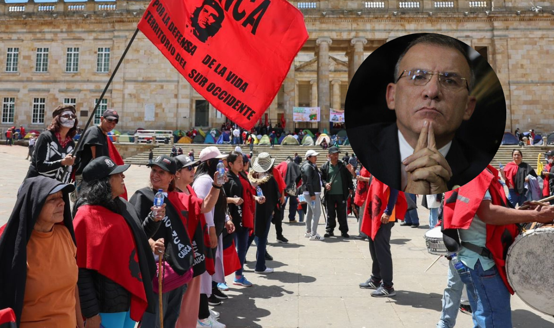 El Che esta en la  plaza porque no se puede negociar un símbolo histórico que muestra el escenario de la exigencia de la base magisterial que olvida a sus alumnos .