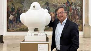 El Conocido programa de PAZ TOTAL puede ser el gran negocio de la familia presidencial