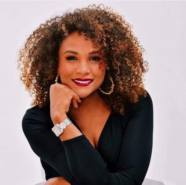 Cabello afro, rizo o crespo ¿moda o identidad cultural?