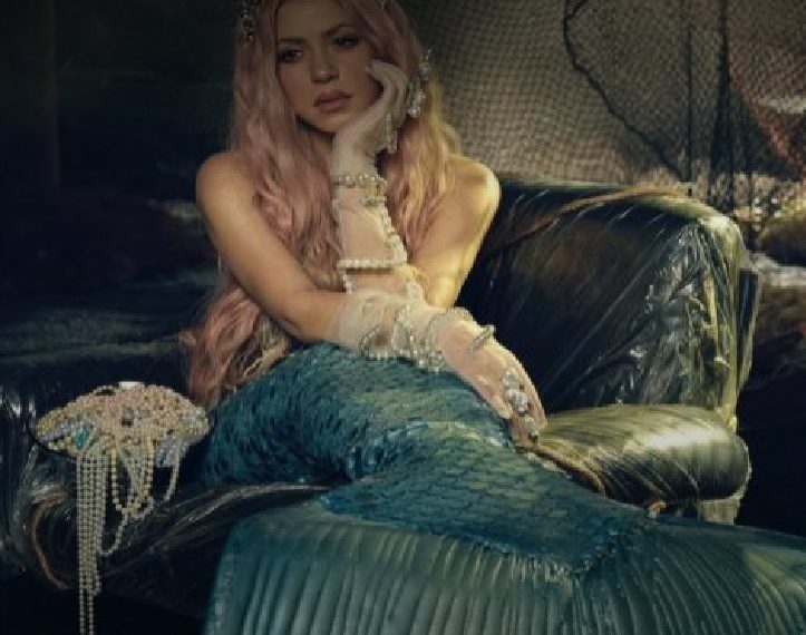 La cola pesaba mucho” dice  Shakira al hablar de Ser una Sirena algo que no fue Facil