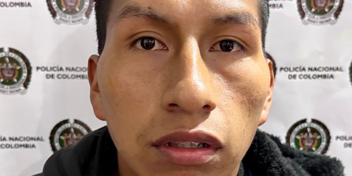 Presuntos reclutadores de adolescentes al servicio de grupos armados fueron detenidos por la Policía Nacional.