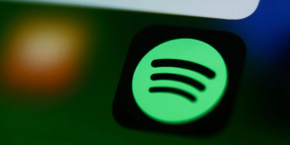 Spotify realiza pruebas de una nueva función de creación de listas de reproducción asistida por inteligencia artificial