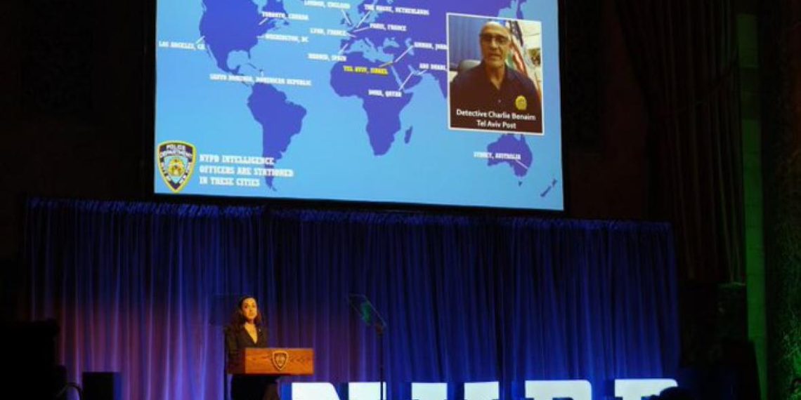 Abrirá Policía de Nueva York una oficina en Bogotá