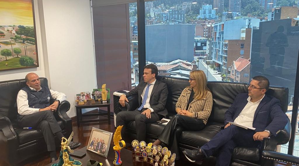 Defensoría del Pueblo hace seguimiento riguroso, para la garantía de derechos, a intervención de EPS Sanitas