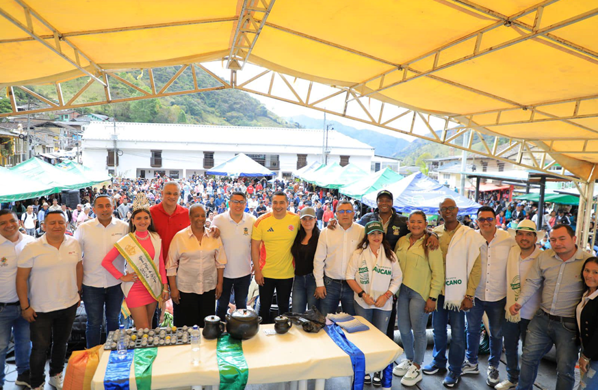 Gobierno departamental presente en los  247 años de historia de La Vega